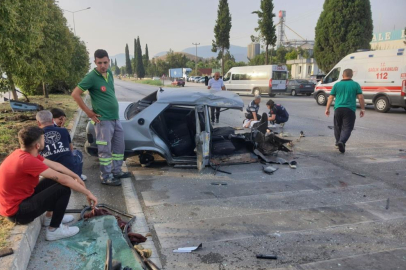 Freni patlayan otomobil paramparça olup yola saçıldı: 5 yaralı