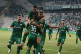 Vitraspor'un rakibi Bursaspor oldu