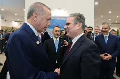 Cumhurbaşkanı Erdoğan, İngiltere Başbakanı Starmer ile görüştü