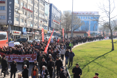 CHP Bursa ve Bursa Halk Dayanışması'ndan görkemli miting